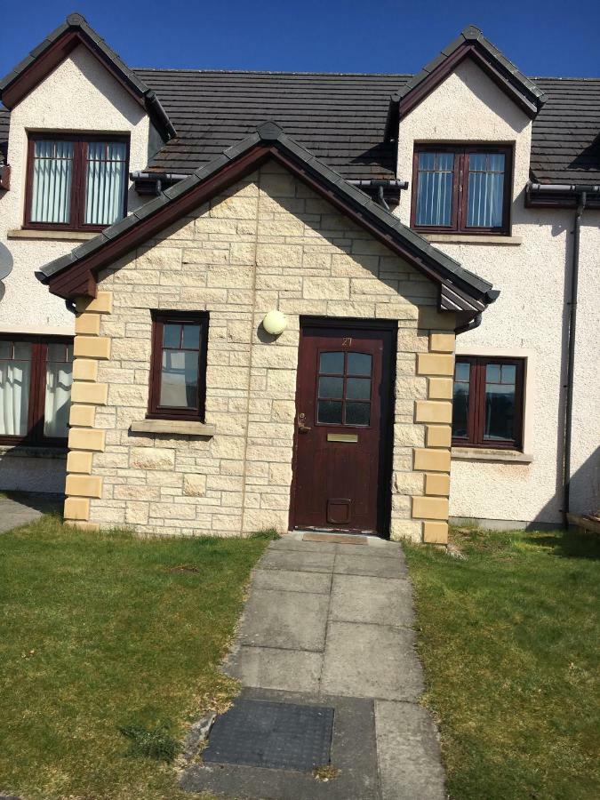 Cairngorm Mountain View Apartment Авимор Екстериор снимка
