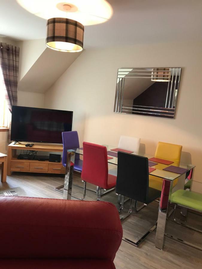 Cairngorm Mountain View Apartment Авимор Екстериор снимка